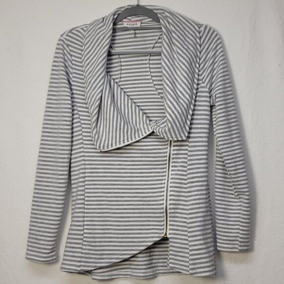 49. Andree by Unit Coat White Gray Striped Sz S - Picture 1 of 7